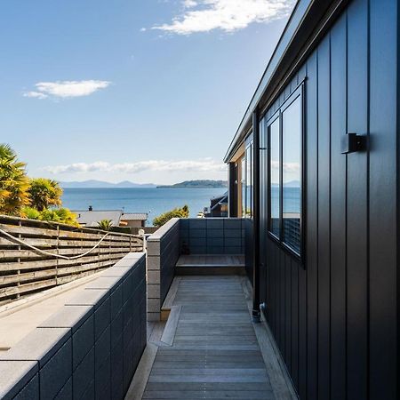 Lakeview Terrace - Taupo Holiday Home Buitenkant foto